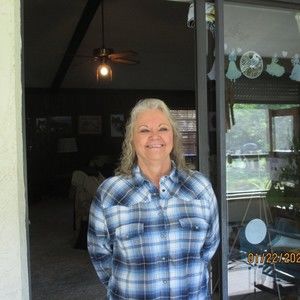 Meet your Posher, Sandra